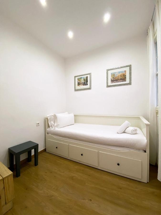 U-nique Sagrada Familia Iii Apartment Barcelona